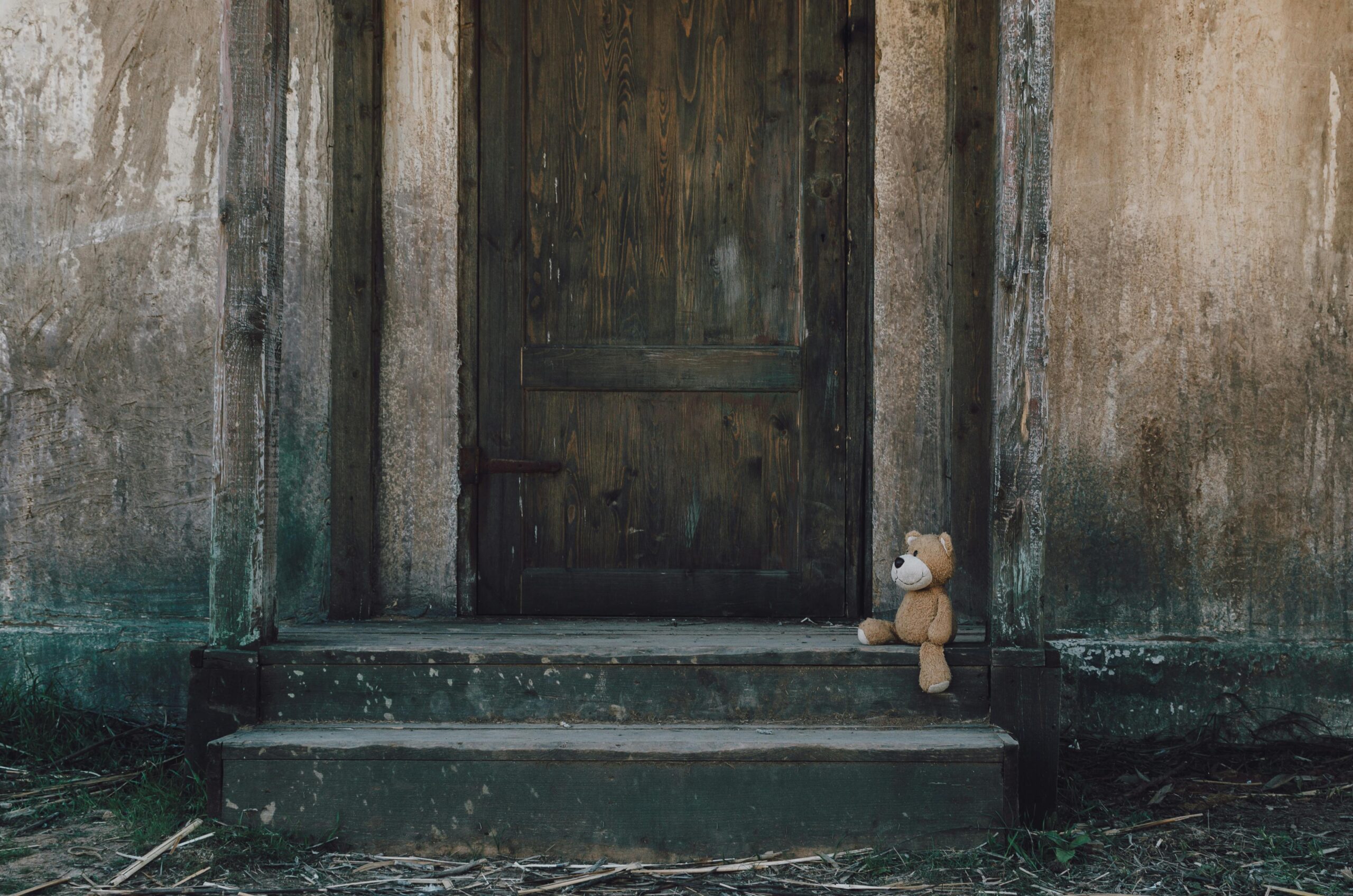 Sad and lonely teddy bear